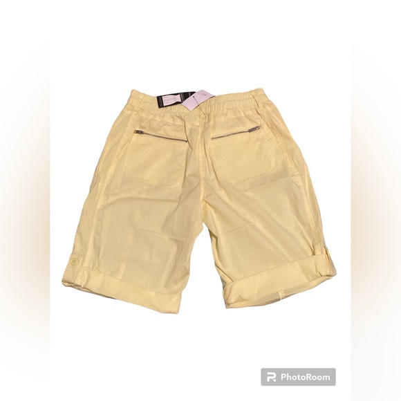 Conrad C Collection Melissa Fit Shorts. Size 8. - Picture 10 of 10